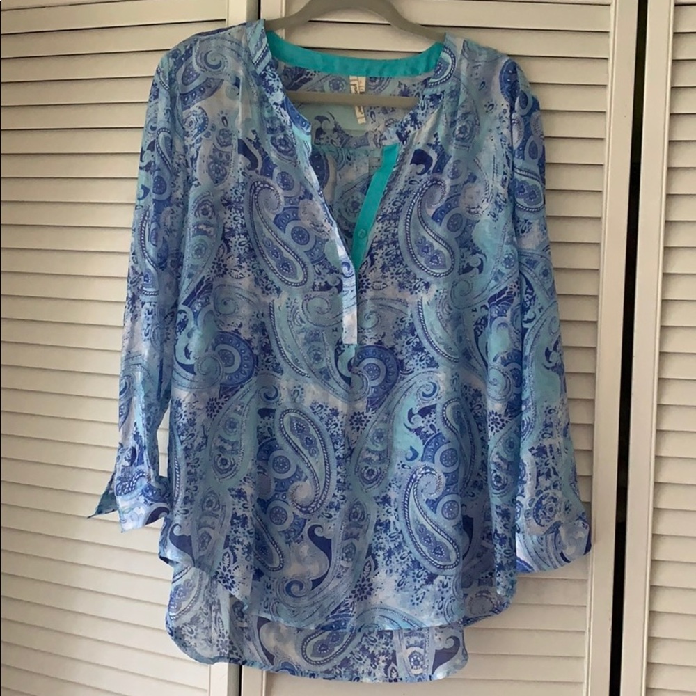Woman’s shirt